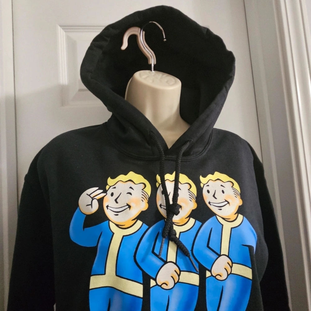 Fallout 76 Sweatshirt - Picture 12 of 14